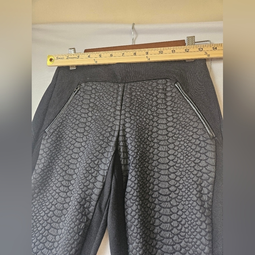 Ted Baker London -Jeggins Women's Black Sz 2 Snake Effect Paneled NWT - Picture 3 of 11
